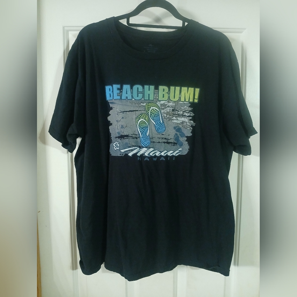 Unisex Black graphic Tee  "BEACH BUM! Maui HAWAII" text Size XL